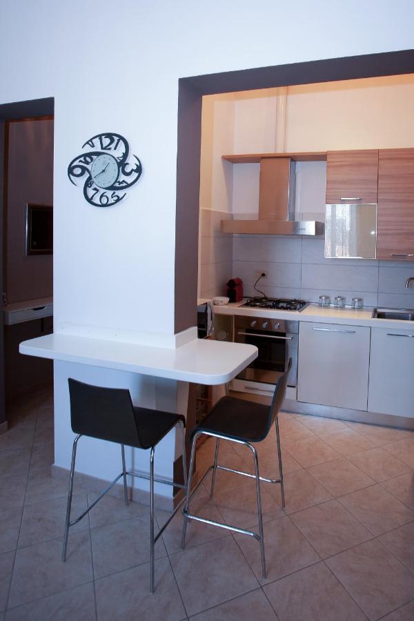 Casa Dafne Lägenhet Livorno Exteriör bild